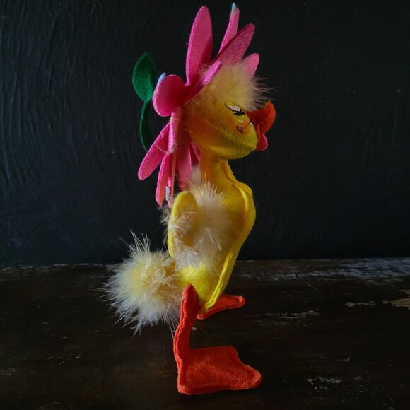 Annalee Easter / Spring Fuzzy Duckling Figure Doll With Pink Flower Hat c 2014 - Picture 3 of 7